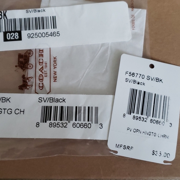 COACH CHARM - Picture 6 of 6